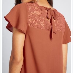 Lace Be Honest shirt. Nwot